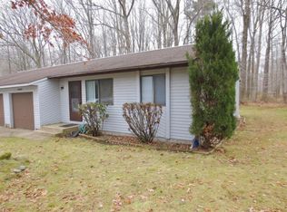 15097 Kelly St, Spring Lake, MI 49456