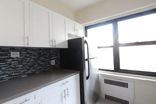 Rented by Douglas Elliman | media 6