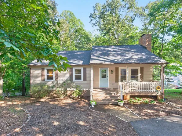 3 Roadview Ter, Palmyra, VA 22963