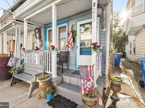 210 York St, Burlington, NJ 08016