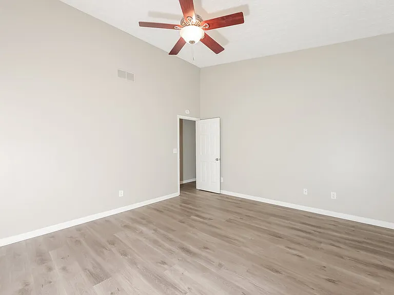 300 Windsor Brook Ln SE — Photo 9
