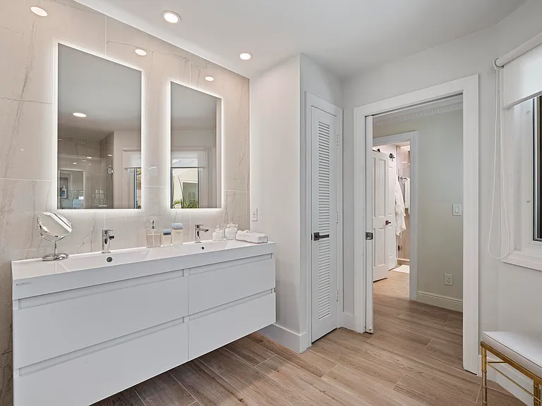 10252 Shireoaks Ln — Photo 30