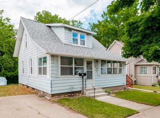 834 Hibbard Ave, Jackson, MI 49202