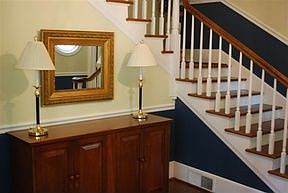 2nd image of 637 Oakwood Ln