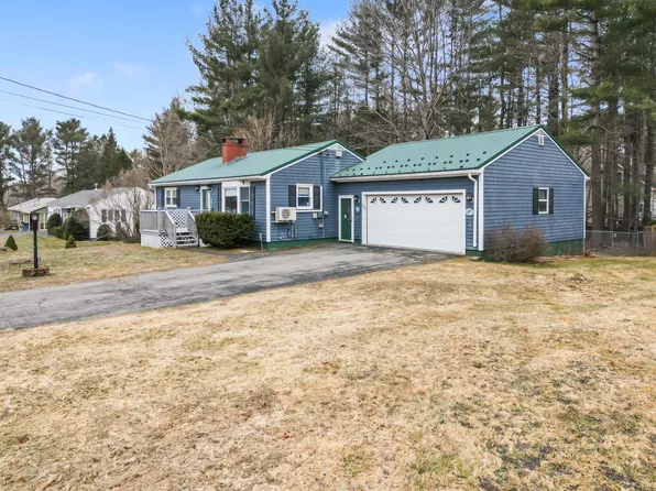 25 Arbor Drive, Veazie, ME 04401