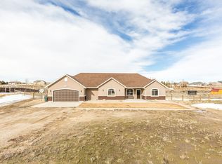 175 Country Club Pkwy, Spring Creek, NV 89815