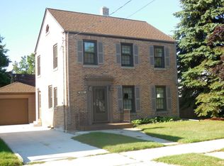 605 Cleveland Avenue, Manitowoc, WI 54220