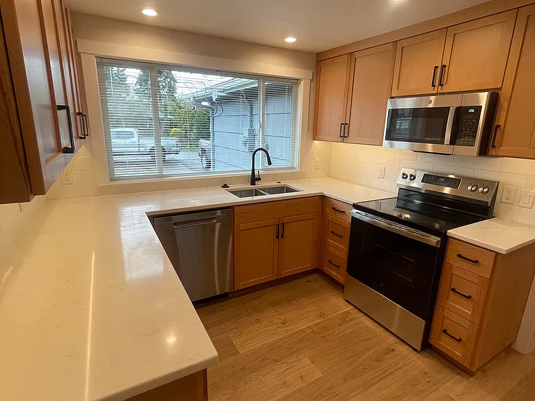177 Harvey Ave — Photo 10