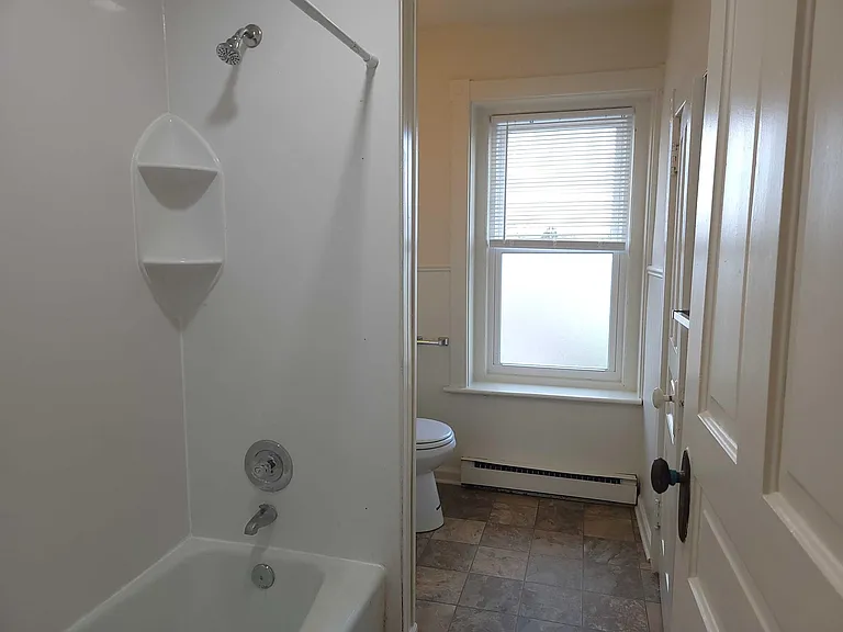 501 W Main St #3 — Photo 12