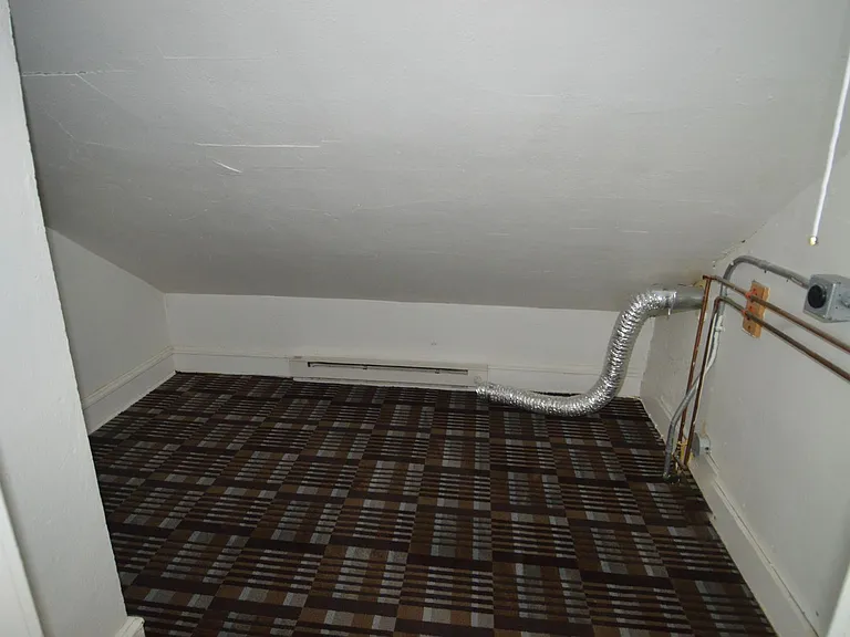Darin Johnson Triplex — Photo 5