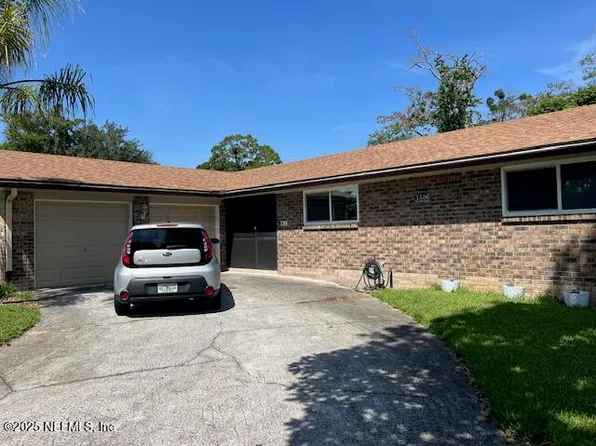 1556 MONUMENT OAKS Drive, Jacksonville, FL 32225