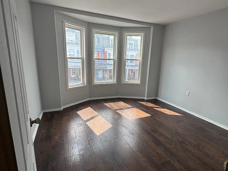 1311 Church St — Photo 10