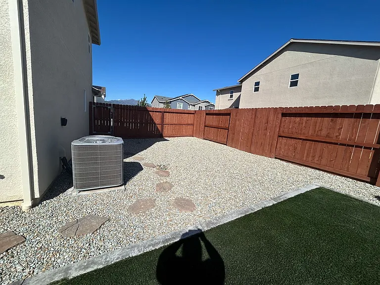 805 Congaree Ln — Photo 12