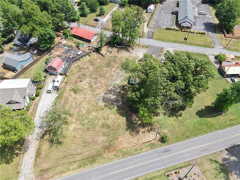 1st image of 5185 Groovers Landing Rd SE