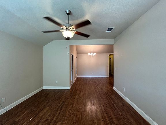 3rd image of 1125 Misty Acres Dr
