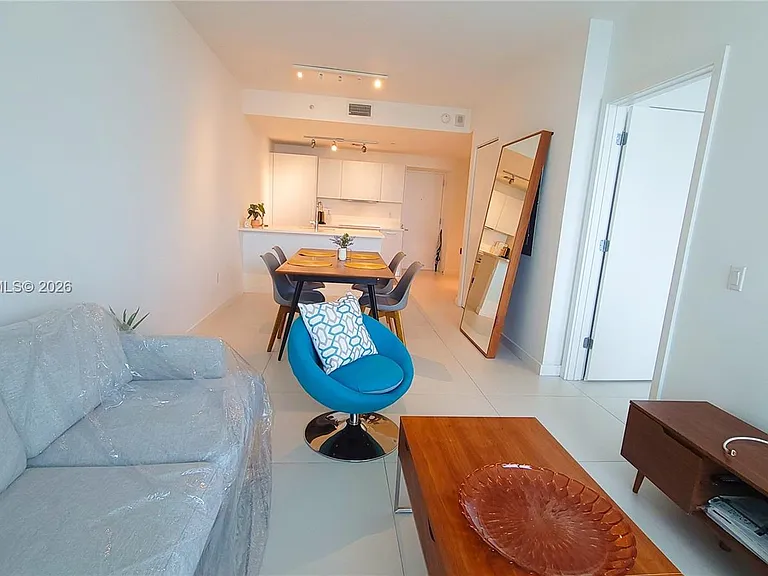 501 NE 31st St #1002 — Photo 7