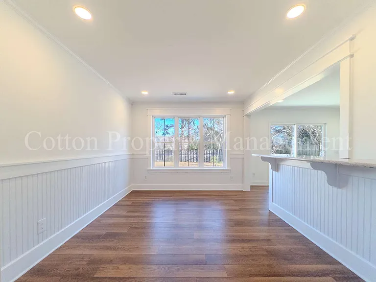 7106 Haven Way — Photo 6