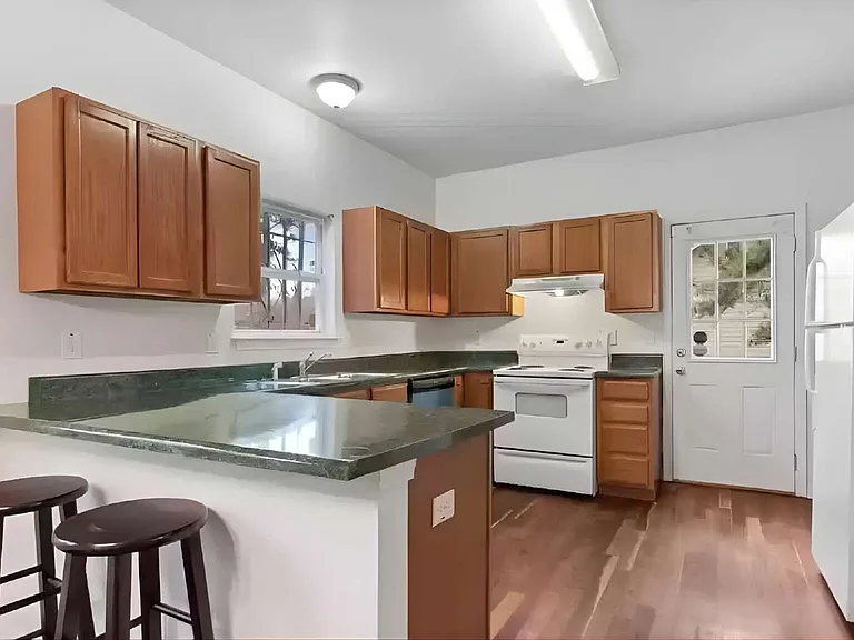 2178 Abner Pl NW #6 — Photo 3