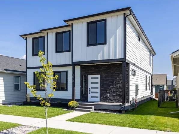 2518 Chuck Wagon Dr, Missoula, MT 59808