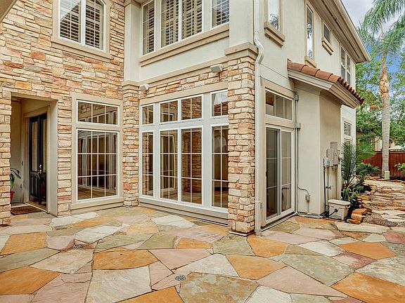 4th image of 11914 Rosebrier Park Ln