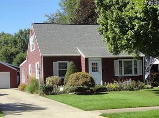 118 S James St, Dover, OH 44622