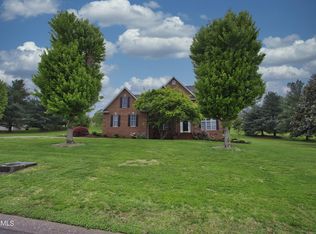 4096 Davis Ford Rd, Maryville, TN 37804