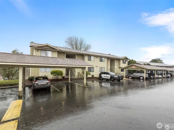 3400 Narrows View Lane NE #204, Bremerton, WA 98310