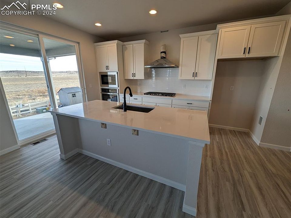 1909 Manassa St, Pueblo, CO 81001 Zillow