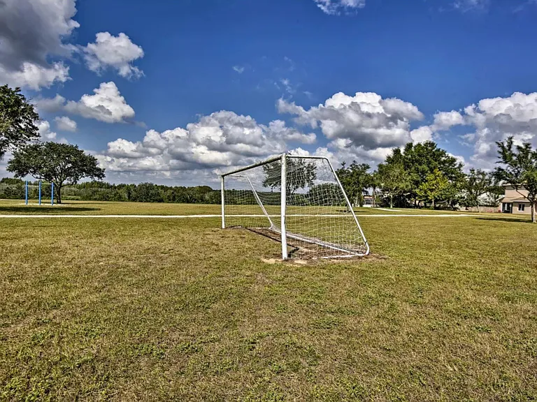 15906 Bay Vista Dr — Photo 50