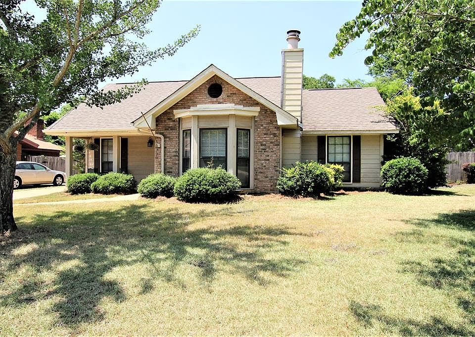 1st image of 3244 Little John Dr