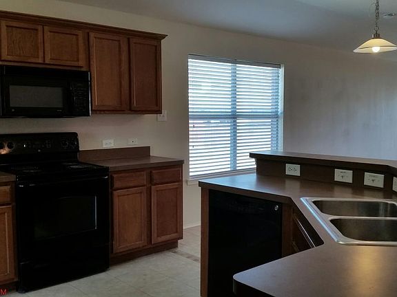 Kitchen to Nook