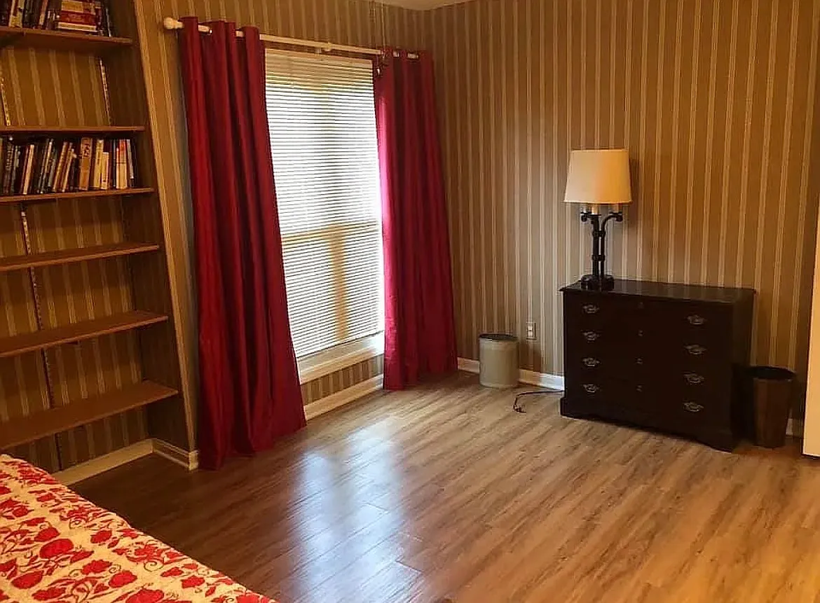 2 bed, 2.5 bath, 1500 sqft, $1,700 — Photo 4