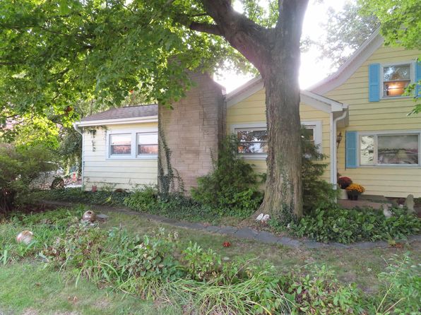 16 E Washington, Denver, IN 46926