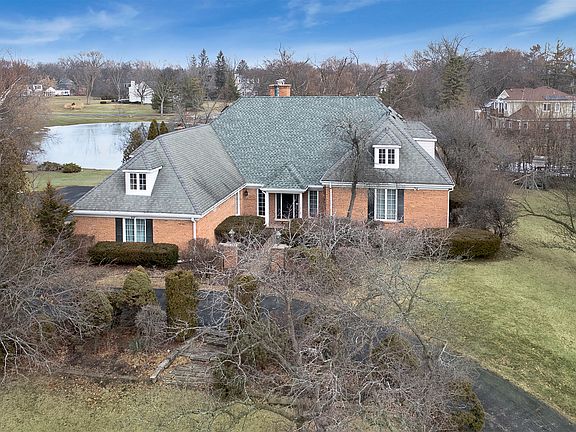 2nd image of 1620 Pheasant Trl