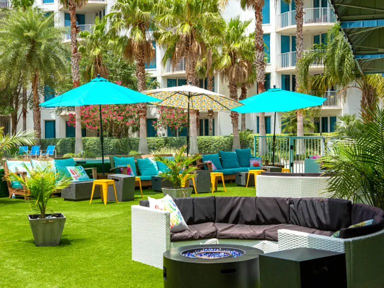 There is a bar/restaurant & bistro conveniently located right downstairs. The fire pits are a great spot to hang out at night and enjoy some music (some nights there is even a live band!)