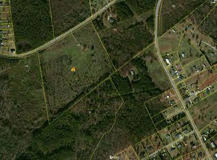 1070 Gibbs Rd, Wellford, SC 29385