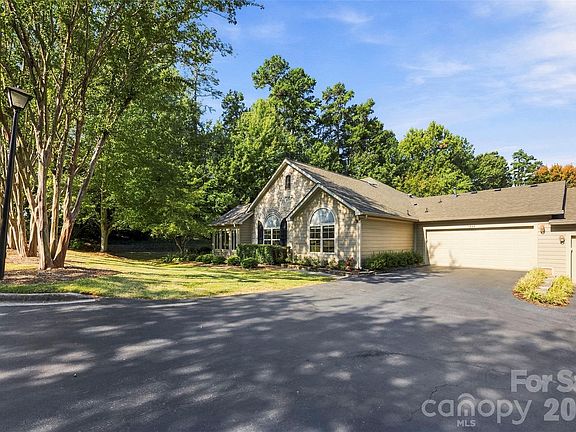 3rd image of 2808 Polo Club Blvd