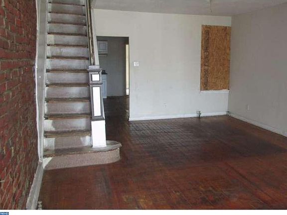 2nd image of 717 S Harrison St