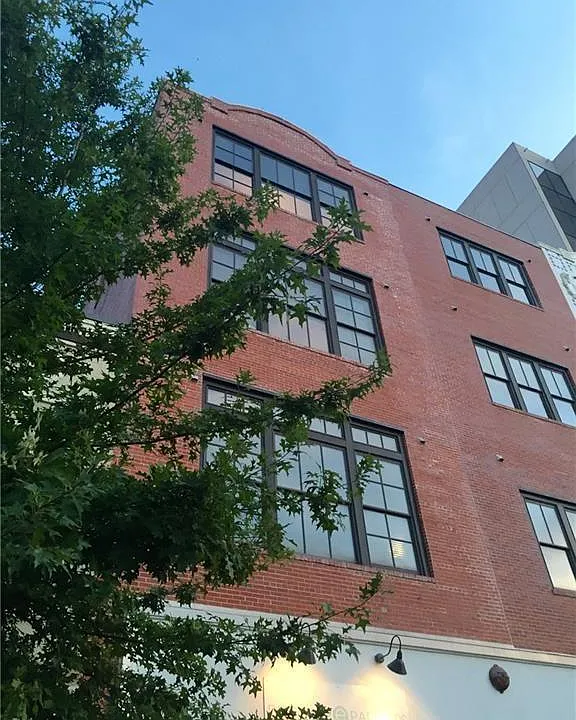 28 Monroe St #301
