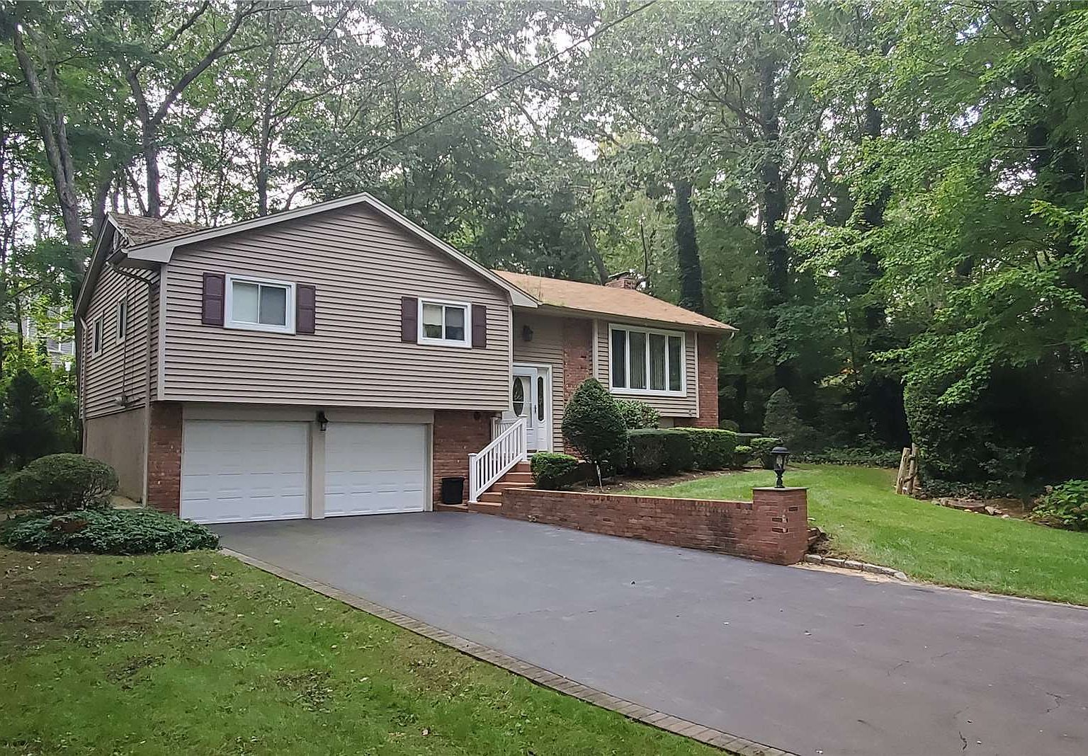 24 Landview Drive, Dix Hills, NY 11746 Zillow