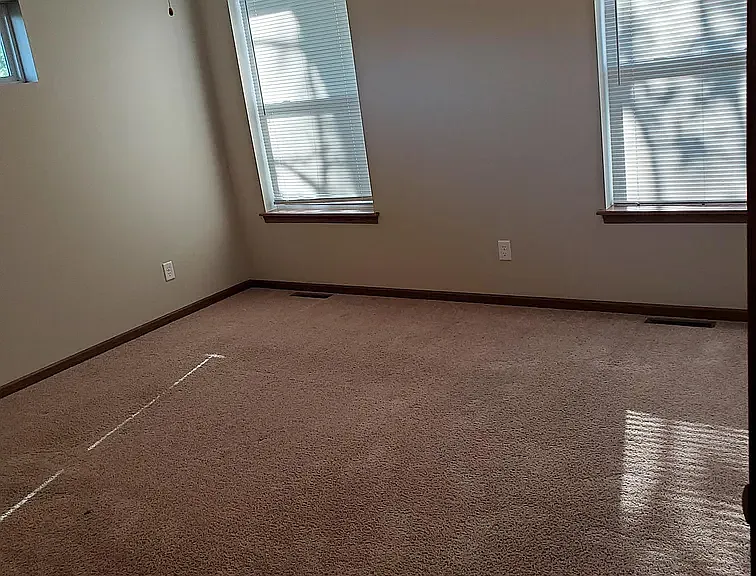 536 Meadow Oak Cir — Photo 10