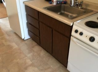 416 Falcon Cir APT B, Monona, WI 53716