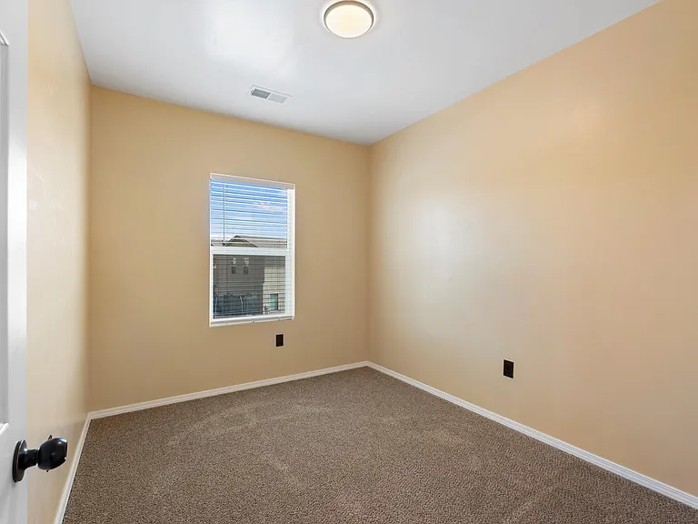 9516 Silica Ave NW — Photo 22