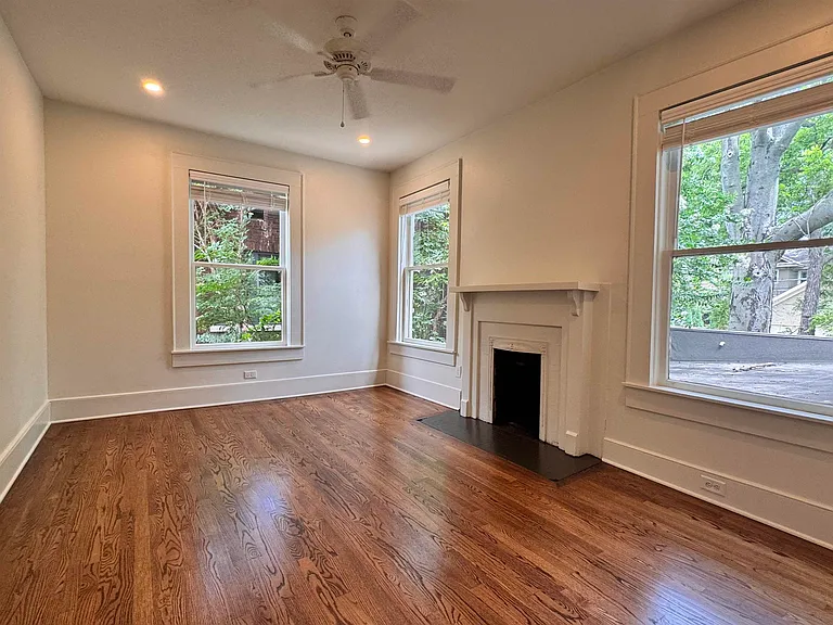 264 N McNeil St — Photo 18