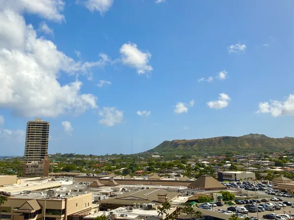 4300 Waialae Ave, Honolulu, HI 96816