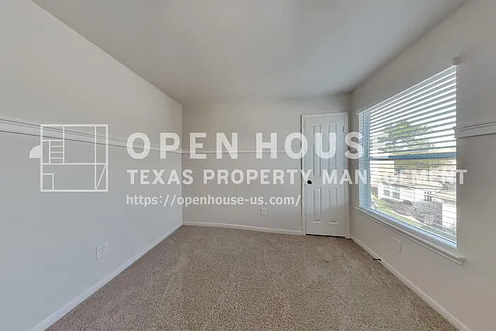 2222 Princess Snow Cir — Photo 13