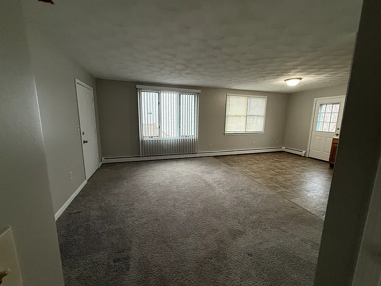 71 Elm St #3 — Photo 6