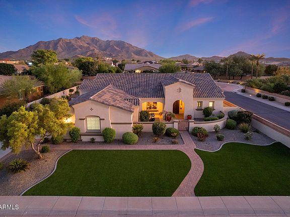 2nd image of 3137 E LA COSTA Court