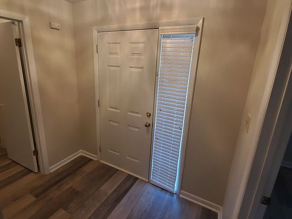 2nd image of 672-7 Bartons Landing Pl