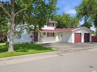 501 3rd St E, Watrous, SK S0K4T0